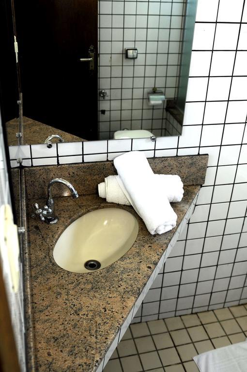 Gutemberg Plaza Hotel Nova Serrana Rom bilde